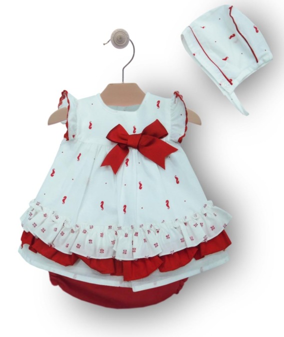 Jesusito de bebé niña caballito rojo y blanco con braguita y capota 10159